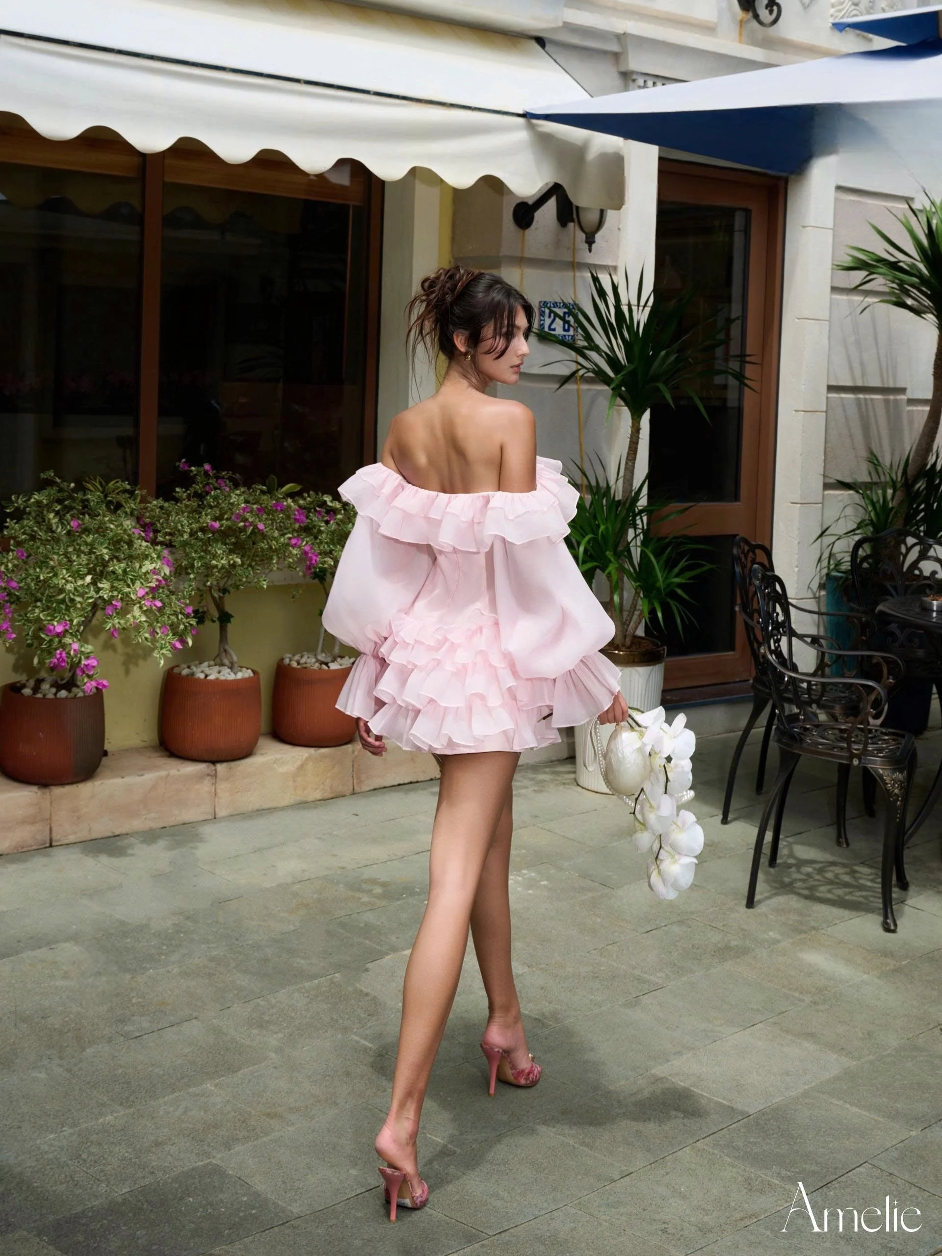 Holly - Image 6